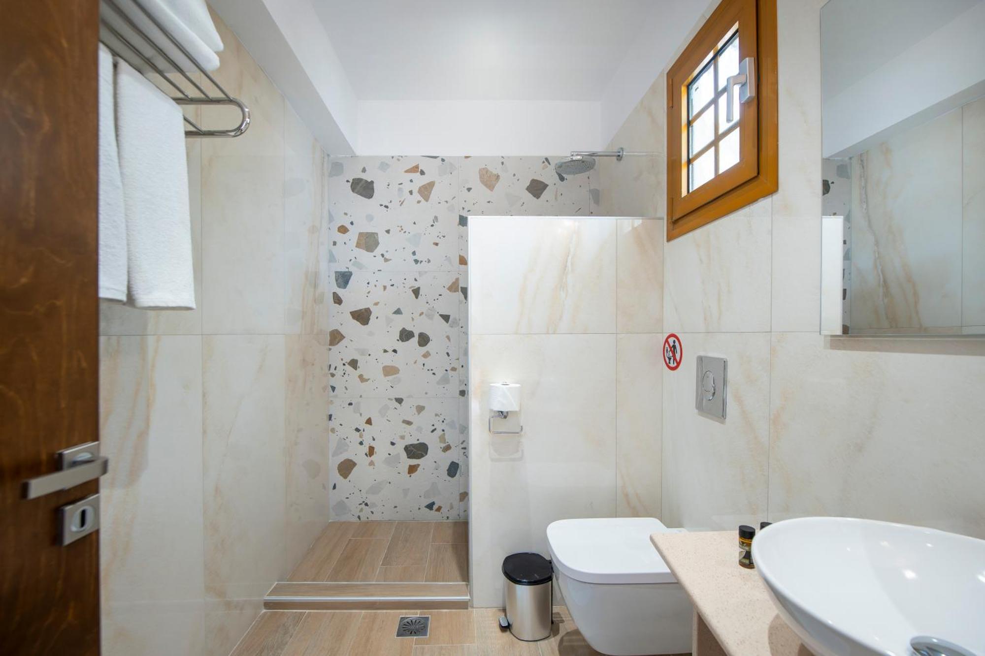לינדוס Krana Hotel מראה חיצוני תמונה